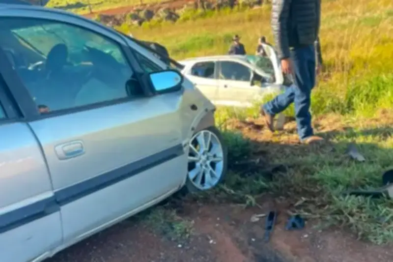 Três morrem em batida frontal na BR-463 em Ponta Porã
