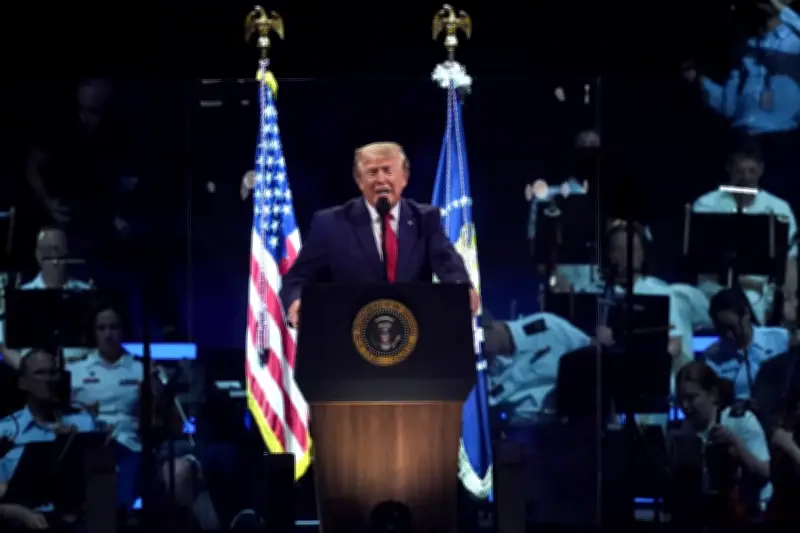 Trump exalta EUA e critica 'comunistas' em discurso de 250 anos