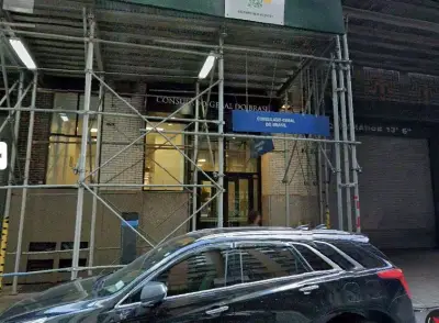 Brasil fecha consulado em NY por risco de desabamento de prédio
