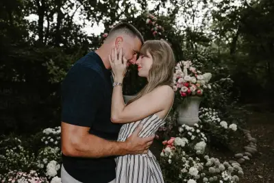 Casamento de Taylor Swift vira febre de marketing com marcas pegando carona