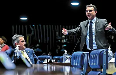 Ciro Nogueira elogia Lula sob pressão do caso Master