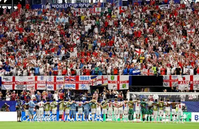 Inglaterra sofre, mas vence RD Congo de virada com dois gols de Kane
