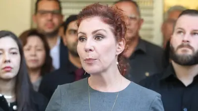 Justiça da Itália anula extradição de Carla Zambelli pela segunda vez
