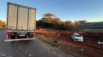 Motorista de 50 anos morre em colisão frontal na ERS-324 em Passo Fundo