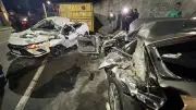 Acidente com carreta e dois carros deixa feridos na Avenida das Torres, em Manaus