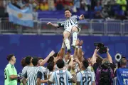 Brasil vibra com queda da Argentina, mas Messi ameniza a perda