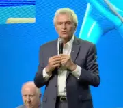Caiado inicia campanha digital para 2026 com foco em redes sociais