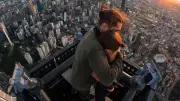 Casal russo escala Empire State Building para noivar e é preso
