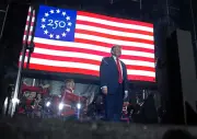 Democracia americana em teste nos 250 anos, alerta Levitsky