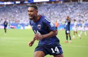 Deroy Duarte, filho da diáspora, marca gol histórico contra Argentina de Messi na Copa