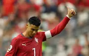 Espanha elimina Portugal nas oitavas da Copa com gol de Merino aos 45 do 2º tempo