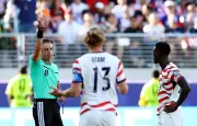 Fifa anula vermelho de Balogun após pedido de Trump e gera polêmica