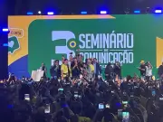 Flávio Bolsonaro diz estar mais forte após embate com Michelle