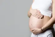 Gravidez recruta células T que protegem mamas contra câncer por anos