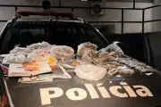 Homem preso com 2,6 mil porções de drogas em São José dos Campos