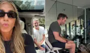 Jennifer Aniston publica fotos raras com namorado Jim Curtis em férias