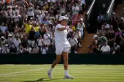 João Fonseca vence De Jong e vai à 3ª rodada de Wimbledon