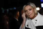 Marine Le Pen anuncia candidatura à Presidência da França em 2027