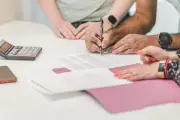 Media for equity: influenciadores viram sócios de empresas no Brasil