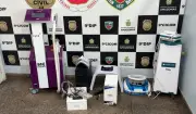Mulher presa suspeita de se passar por biomédica em Manaus pela 2ª vez