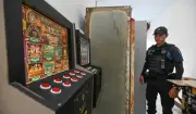 Pensão e bingo clandestinos são lacrados em Campinas