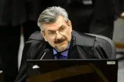 PF investiga disparo de mensagem a ministros do STJ sobre caso Buzzi