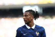 Real Madrid monitora Olise na Copa, mas Bayern nega venda