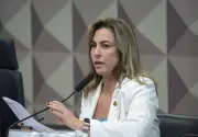 Soraya Thronicke aciona PGR contra Paulo Figueiredo por ataques a mulheres