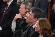 Suprema Corte amplia poder de Trump e dificulta oposição