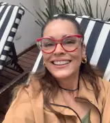 Suzy Rêgo: novo espetáculo, texto de Juca de Oliveira e filhos gêmeos
