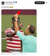 Trump pede revisão de cartão vermelho de Balogun e vira meme