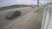 Vídeo mostra queda de avião em Navegantes