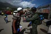 Venezuela dificulta ajuda humanitária após terremotos, denunciam grupos